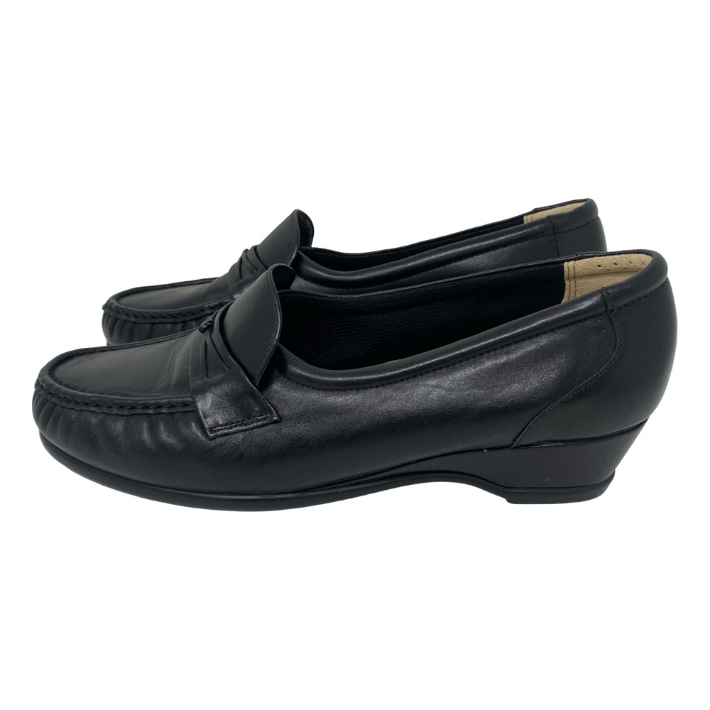 SAS Black Tripad Leather Comfort Loafers Shoes Womens 9.5 WW Wide Width Slip On